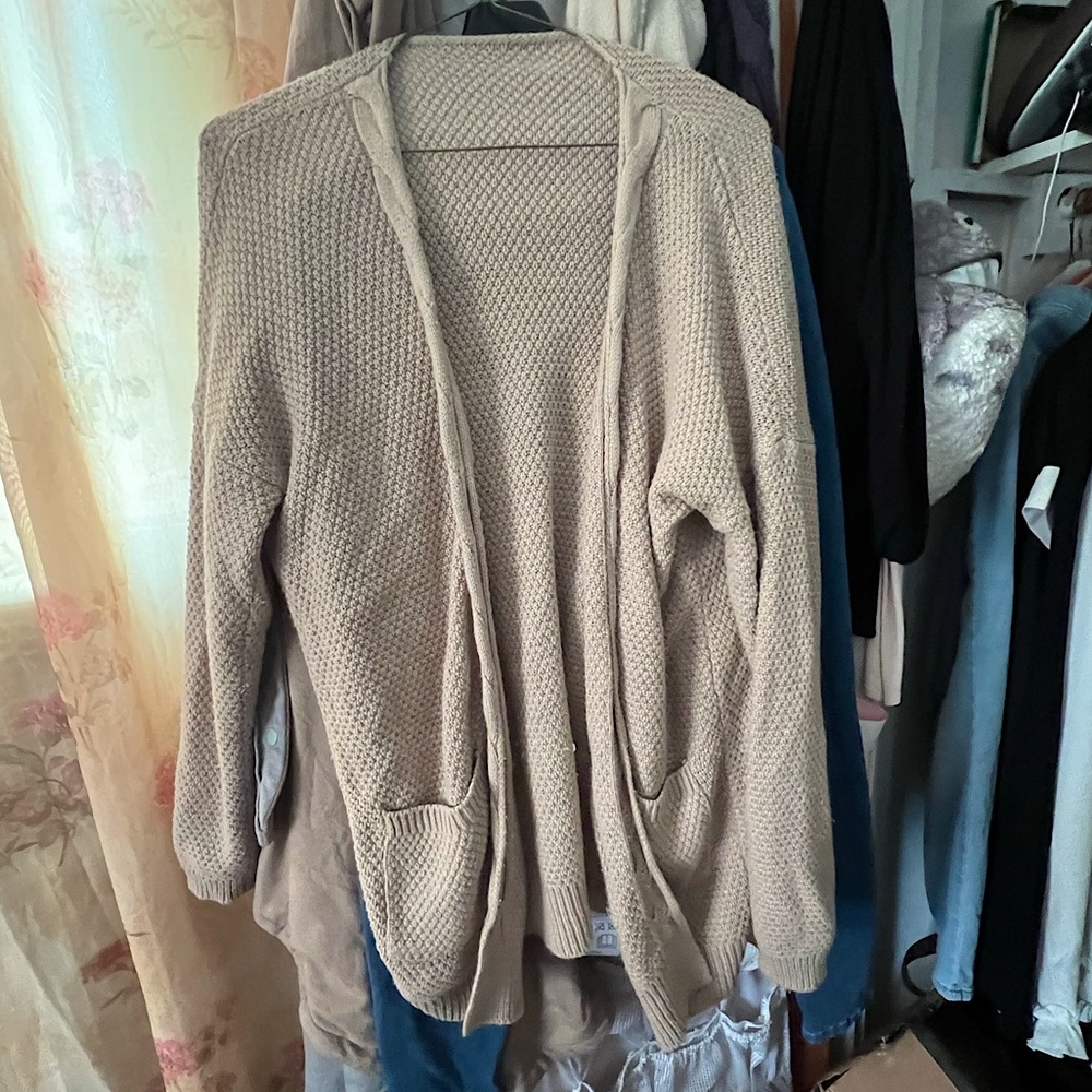 Chunky Knit Cardigan Beige oversized look